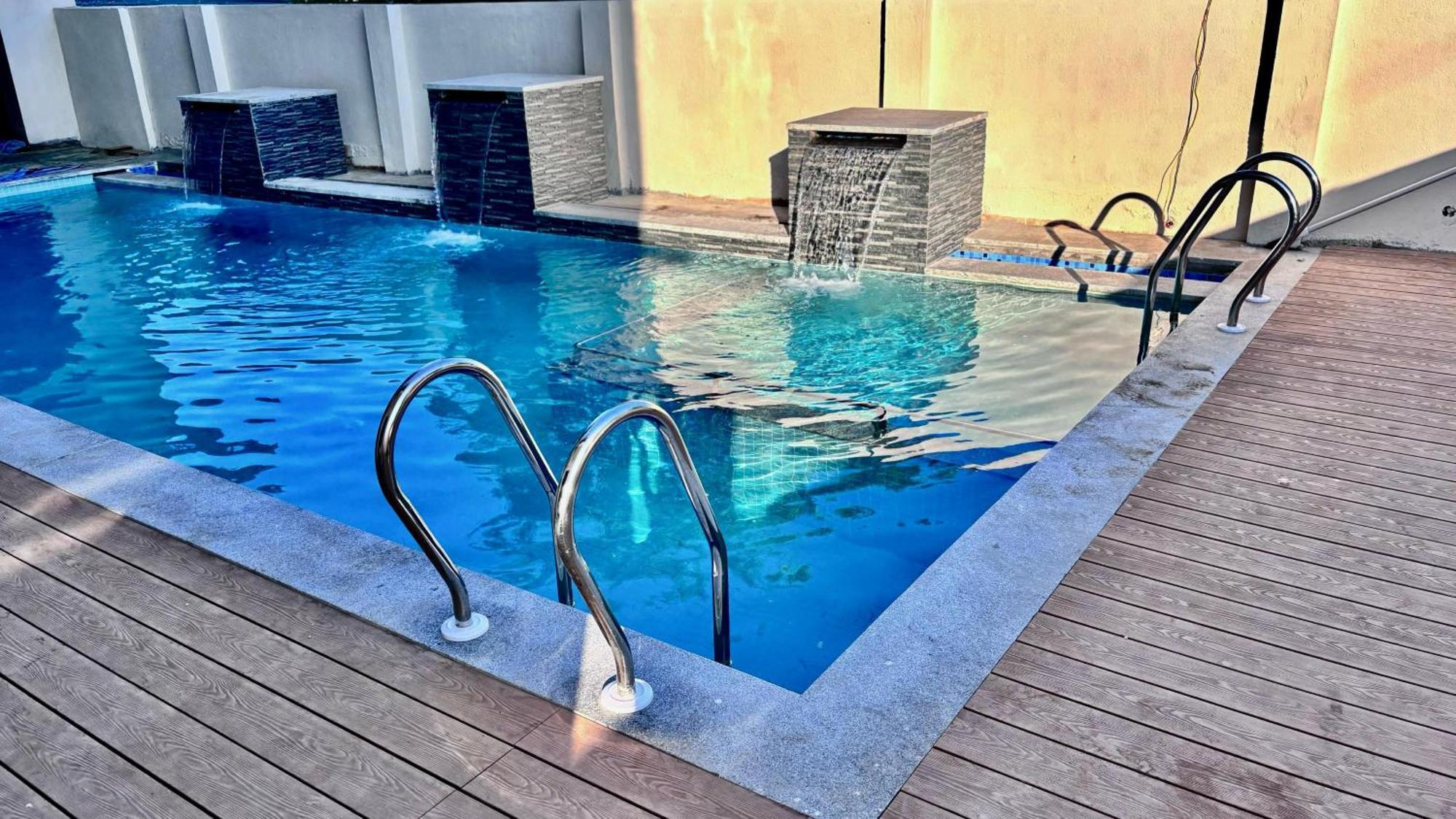 Hotel Castle Manor - Auroville Beach ปอนดิเชอรี ภายนอก รูปภาพ